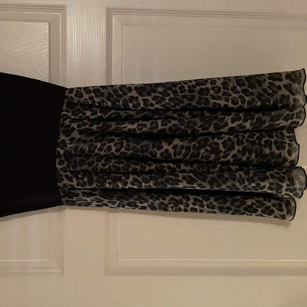 Women’s New Alice And Olivia strapless Dress NWT sz. Small